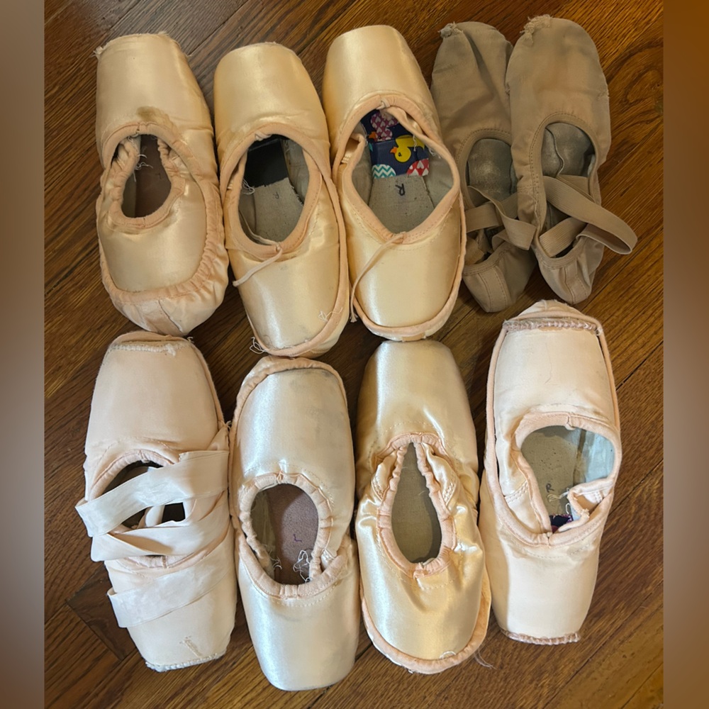 Dead pointe shoes for crafting etc.